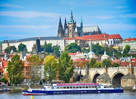 czechia/prague/attraction/premiant-city-tour