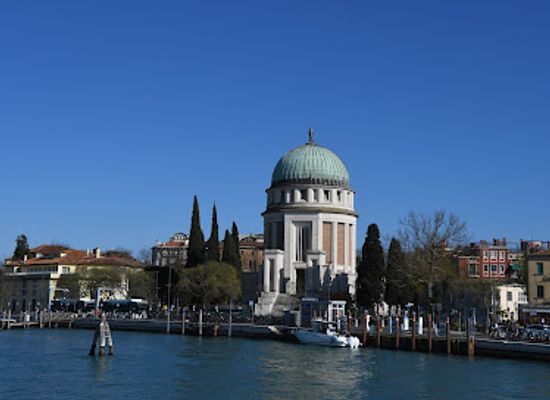 italy/veneto/attraction/tempio-votivo-della-pace-di-venezia