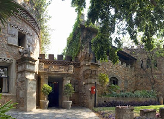 zimbabwe/bulawayo/attraction/nesbitt-castle