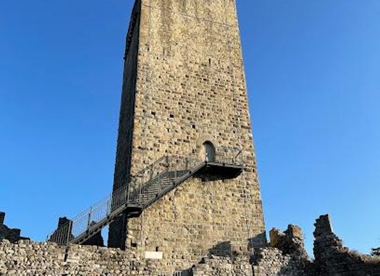 italy/brianza/attraction/castello-baradello