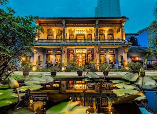 malaysia/george-town/attraction/cheong-fatt-tze-the-blue-mansion