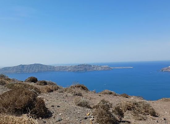greece/santorini/imerovigli/attraction/cliff-viewpoint