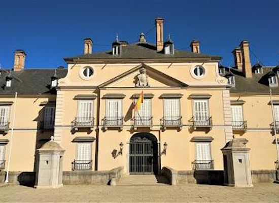 spain/madrid/landmark/el-pardo-royal-palace