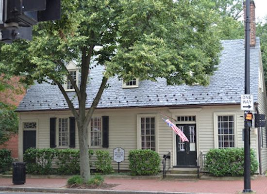 virginia/fredericksburg/attraction/hugh-mercer-apothecary-shop