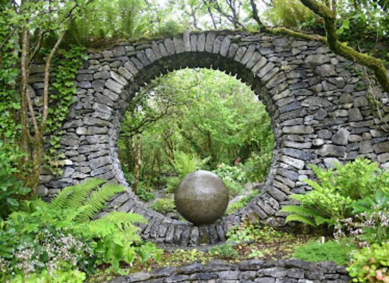 ireland/the-burren/attraction/caher-bridge-garden