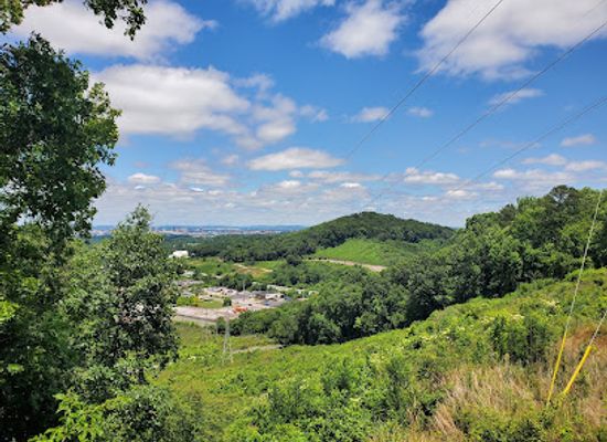 alabama/red-hills/attraction/grace-s-gap-at-red-mountain-park