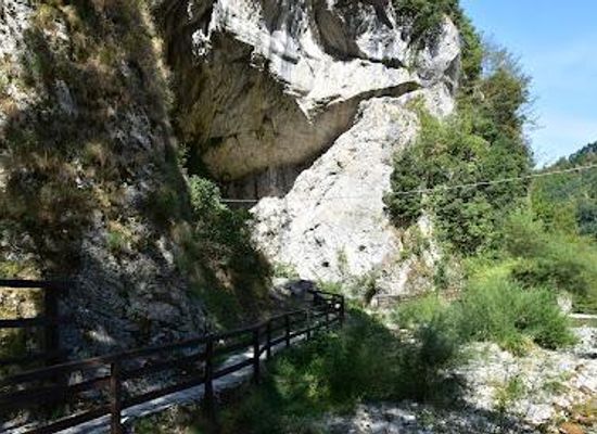 italy/lunigiana/attraction/equi-terme-caves
