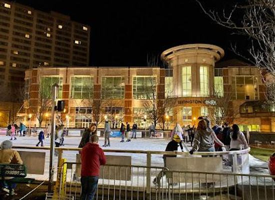 kentucky/inner-bluegrass/attraction/triangle-park