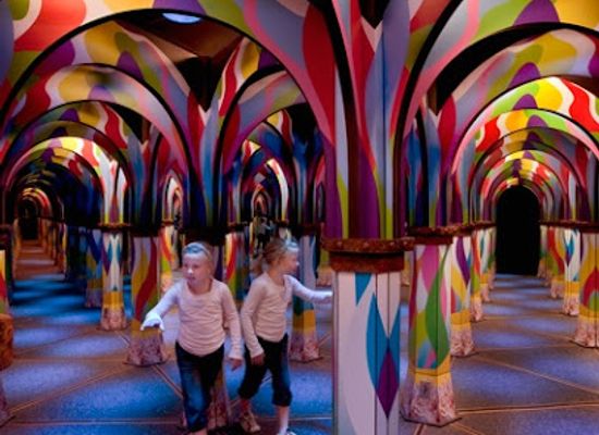 california/salinas-valley/attraction/monterey-mirror-maze