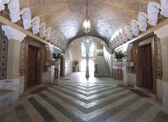 italy/bari/attraction/palazzo-fizzarotti