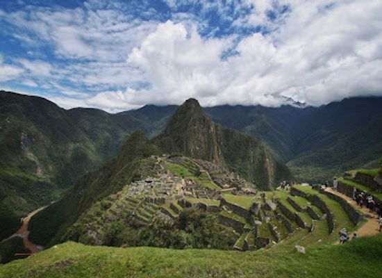 peru/andean-highlands/attraction/sun-gate