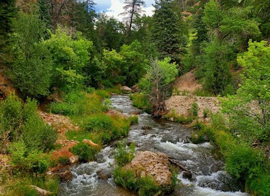 utah/uinta-wasatch-cache-national-forest/attraction/fifth-water-hot-springs-trailhead