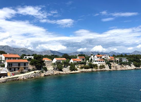 croatia/hvar-island/attraction/hvar-vrboska-putevima-vrbovacke-povijesti-central-dalmatia-croatia-theme-trails