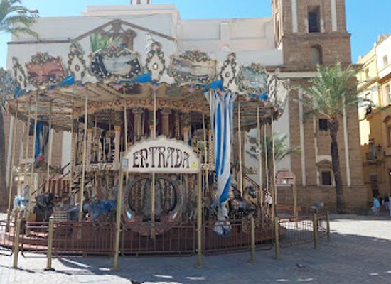 spain/cadiz/attraction/giostra-carillon