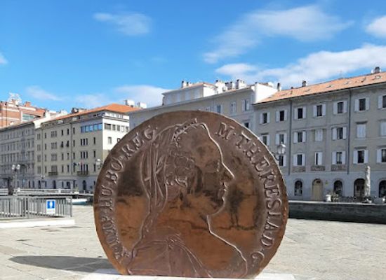 italy/trieste/attraction/monumento-al-tallero-austriaco