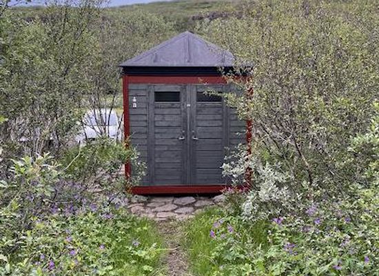 iceland/husavik/attraction/camping-hljooaklettar