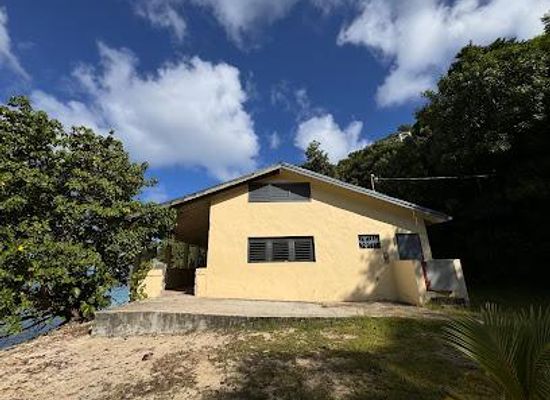 british-virgin-islands/west-end/attraction/oppenheimer-beach