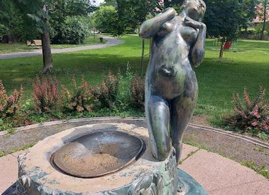 croatia/zagreb/attraction/rokov-park