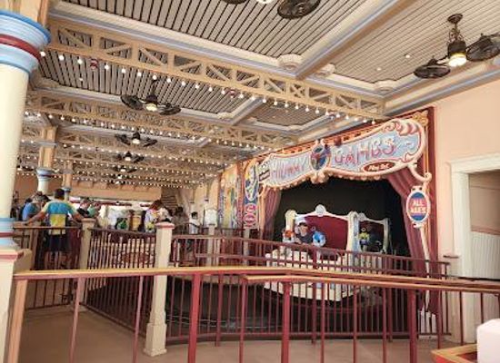 california/long-beach/attraction/toy-story-midway-mania