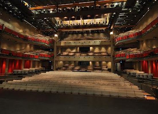 netherlands/rotterdam/attraction/theater-rotterdam-schouwburg