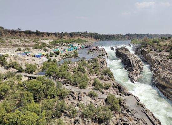 india/central-india/attraction/new-bhedaghat