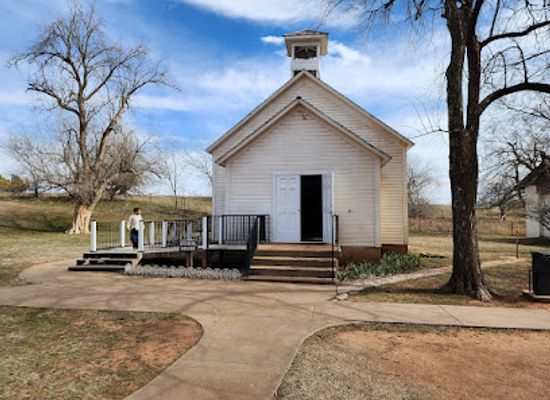 oklahoma/frontier-country/attraction/cherokee-strip-museum