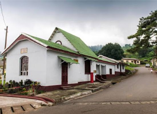 cameroon/douala/bonapriso/attraction/cameroun-douala