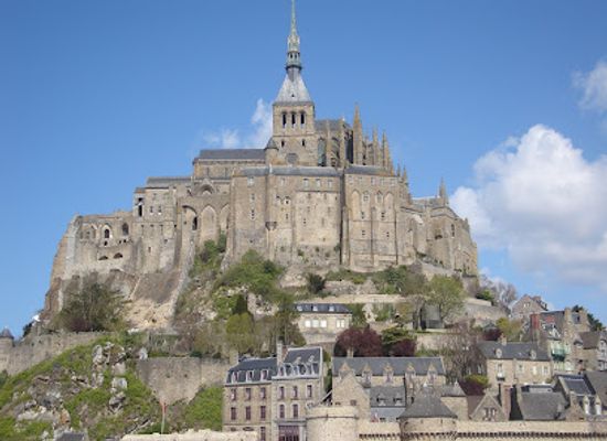 france/mont-saint-michel/attraction/the-center-for-national-monuments