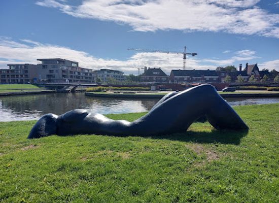 belgium/kortrijk/attraction/moeder-aarde-ii