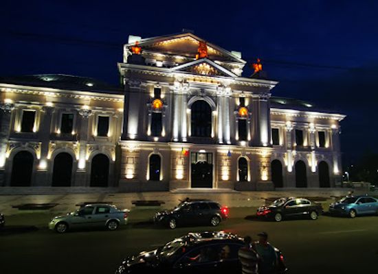 romania/drobeta-turnu-severin/attraction/fantana-cinetica