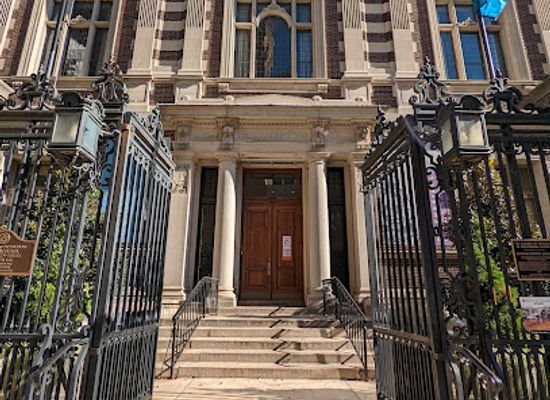pennsylvania/delaware-valley/attraction/the-mutter-museum-at-the-college-of-physicians-of-philadelphia