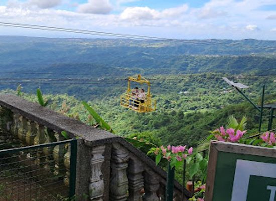 philippines/tagaytay/attraction/zippix