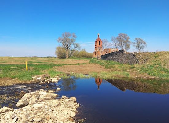 estonia/laanemaa/attraction/st-nicholas-church-of-kullamaa