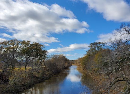 oklahoma/red-river-valley/attraction/kiamichi-river