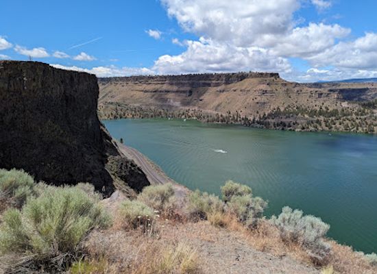 oregon/jefferson-county/attraction/the-cove-palisades-state-park