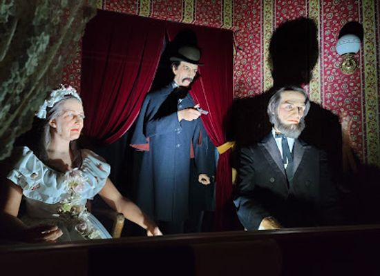 arkansas/arkansas-valley/attraction/josephine-tussaud-wax-museum