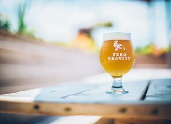 vermont/middlebury/attraction/zero-gravity-brewery