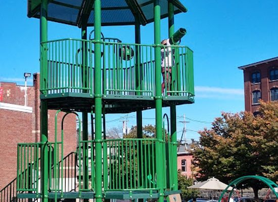 new-hampshire/seacoast-region/attraction/henry-law-park