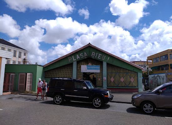 curacao/jan-thiel-beach/attraction/old-market
