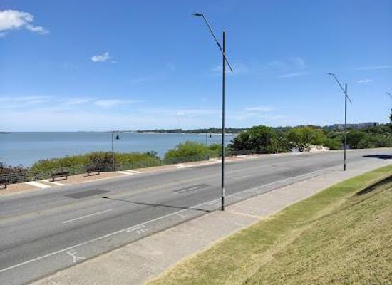 uruguay/colonia-del-sacramento/attraction/colonia-del-sacramento-boulevard
