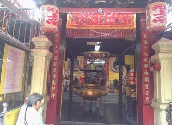 thailand/rattanakosin/attraction/san-chao-pho-suea