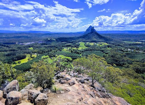 australia/southern-queensland/attraction/glass-house-mountains-national-park