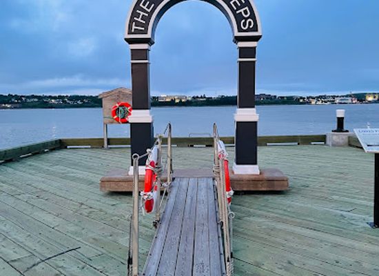 canada/atlantic-canada/attraction/the-last-steps-memorial-arch