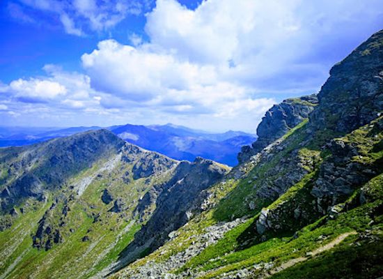 romania/rodnei-mountains/attraction/varful-pietrosu