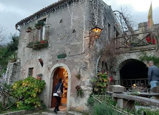 italy/sicily/attraction/mulino-ad-acqua-giorginaro
