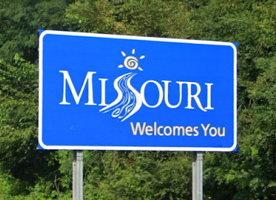 missouri/hannibal/attraction/welcome-to-missouri-sign