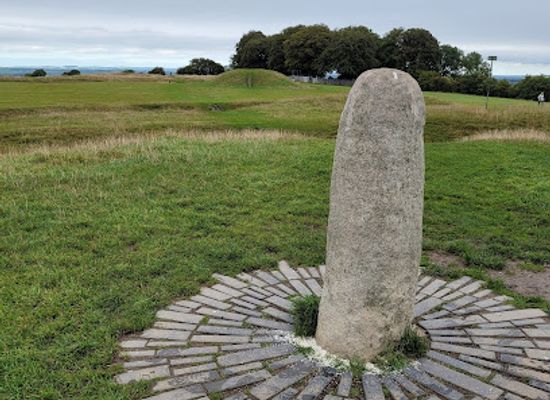 ireland/county-meath/attraction/hill-of-tara