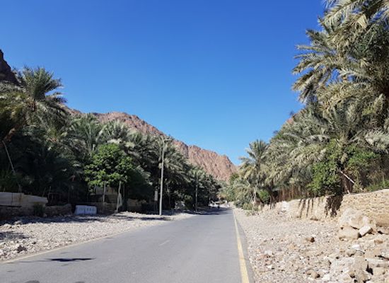 united-arab-emirates/gulf-of-oman-coast/attraction/wadi-shees-al-quaoy-water-pond