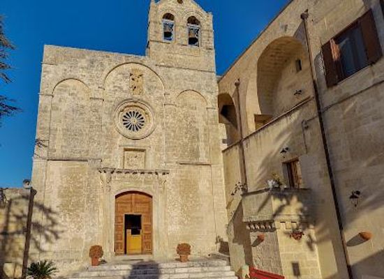 italy/matera/attraction/cripta-di-santa-maria-della-palomba