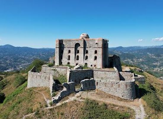 italy/genoa/attraction/forte-diamante